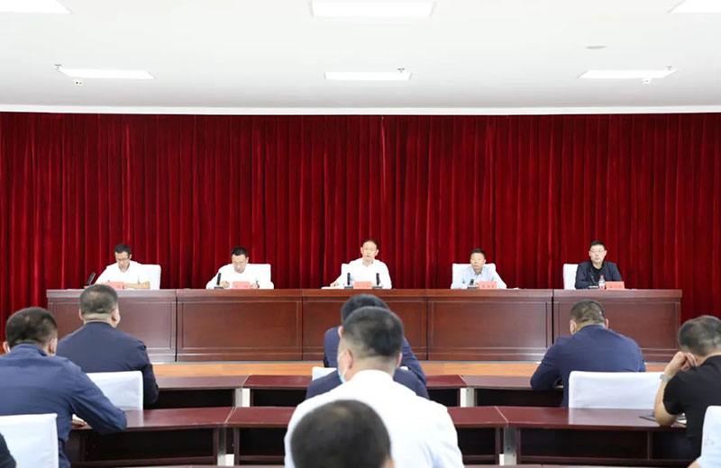 县委农村工作领导小组会议召开